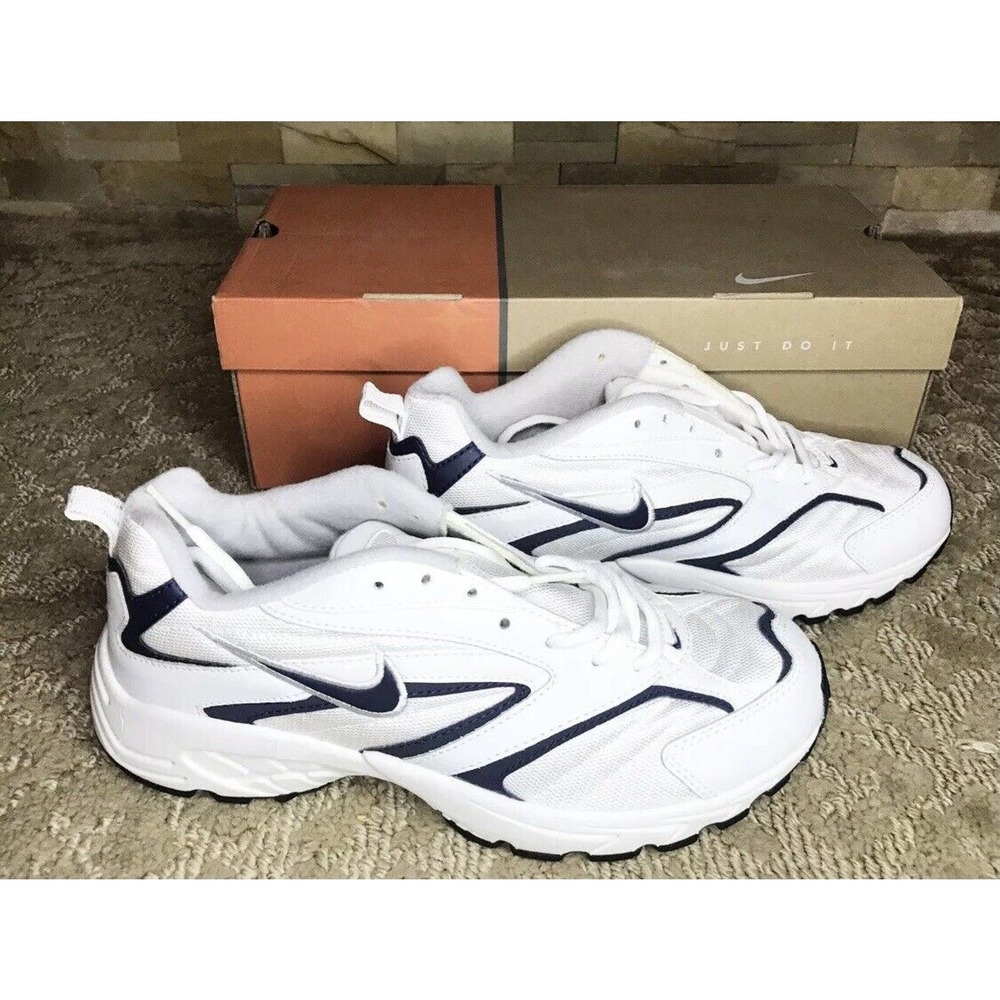 Women's NIKE Size 10 Elite Jogger NEW with original box